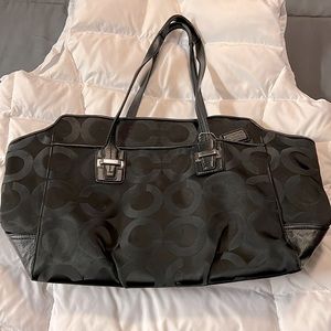 Black Coach Taylor Op Alexis